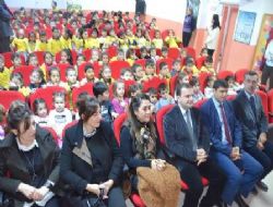 Subaşı nda öğrencilere tiyatro